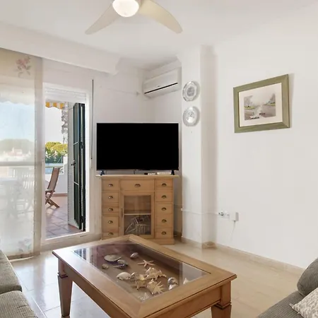 Familiar La Atalaya Apartment *
